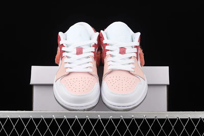 All categories Air Jordan Jordan series basketball shoes Air Jordan 1 Low Air Jordan 1 Low AJ1 Joe 1 Second Dimension Valentine's Day Low-top cultural basketball shoes DC0774-105